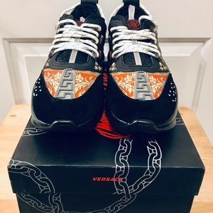 Versace Gianni chain shoes sneakers men NEW black